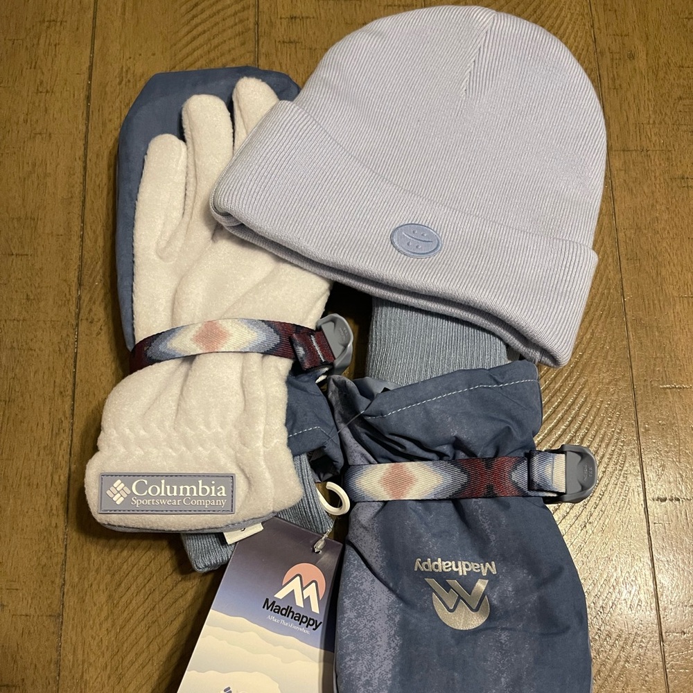 NWT MAD HAPPY GLOVES AND HAT COLLAB WITH COLUMBIA BUNDLE
